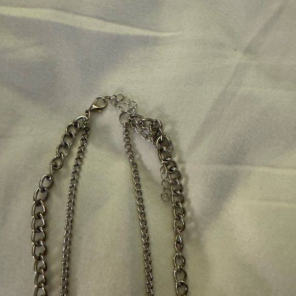 Women’s Layered Necklace - Picture 4 of 4